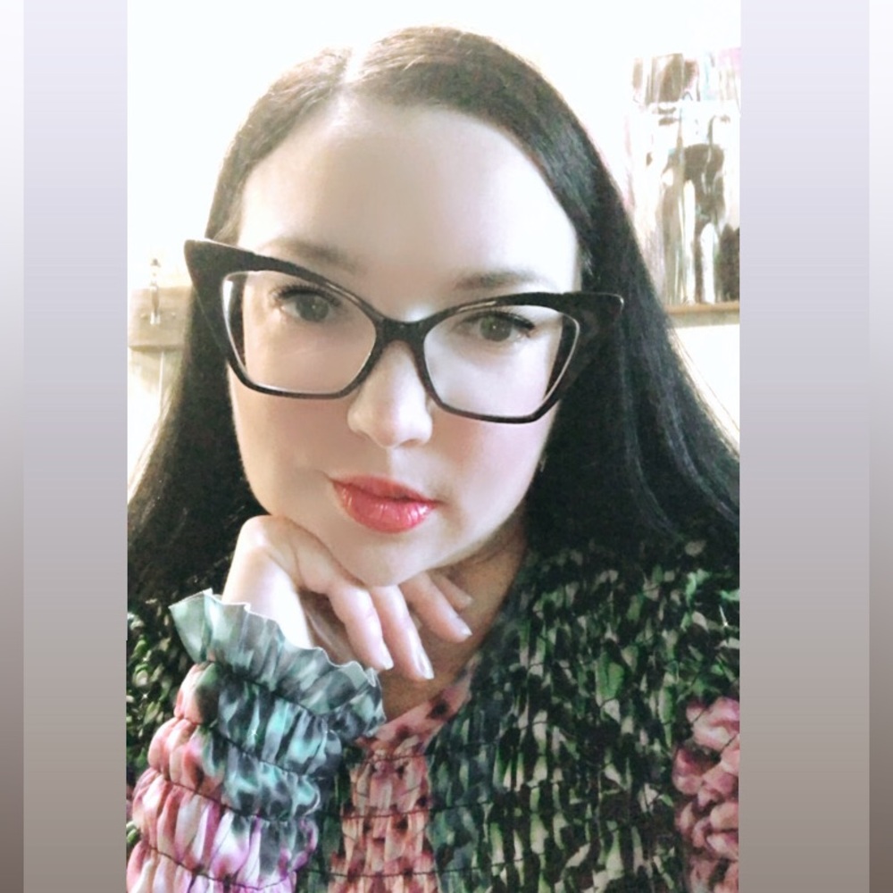 Meet your Posher, Melanie